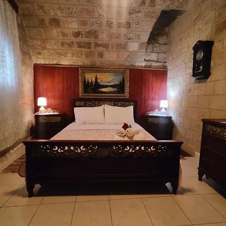 Holiday home Megiston House In Old Town Rhodes *